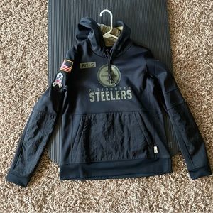 Steelers women’s hoodie size medium